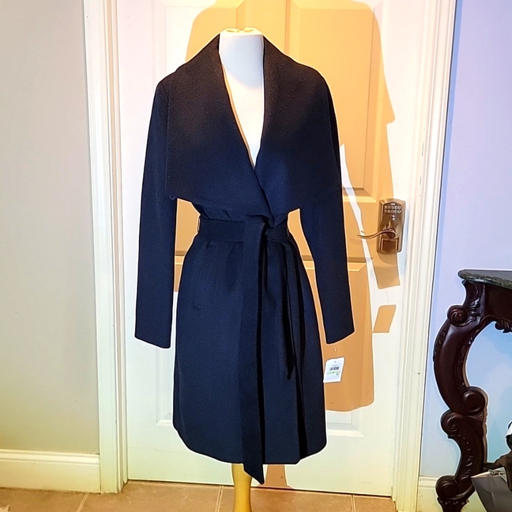 COLE HAAN Belted Coat in Charcoal Size 4. New with tags